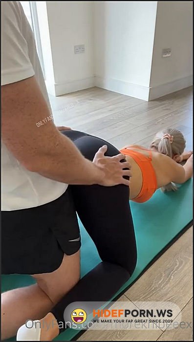 - Khloe Knowles, Blonde Fit Babe Fucks Her Personal Trainer Video Leaked [SD 1080p] - 2025