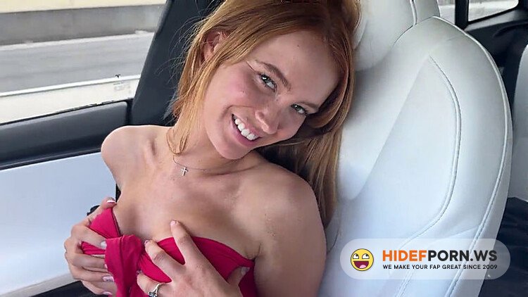 - Zoey Luna @bbybratzo  Car BG PPV [HD 720p] - 2025