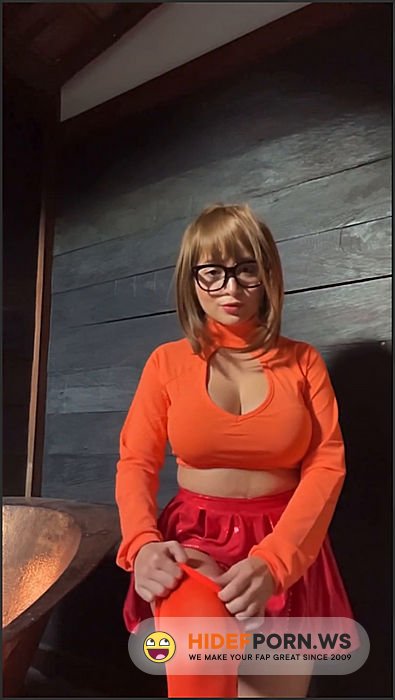 Onlyfans - Pandora Kaaki Cosplays Velma And Cums 1440p [SD 1440p] - 2025