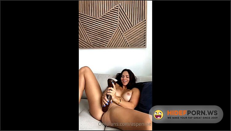 Onlyfans - Aspen Rae Uses a Vibrator 720p [HD 720p] - 2025