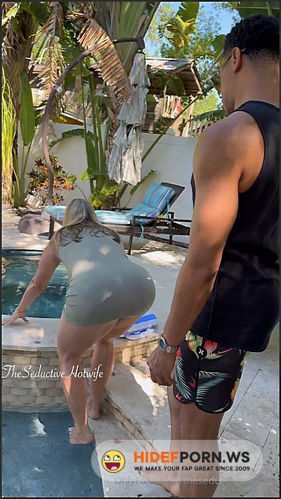 Onlyfans - Theseductivehotwife  MILF INVITES POOLGUY INSIDE FOR A CREAM PIE [SD 1920p] - 2025