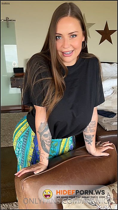 Onlyfans - Avanicks  Family Vacation Time [SD 1920p] - 2025