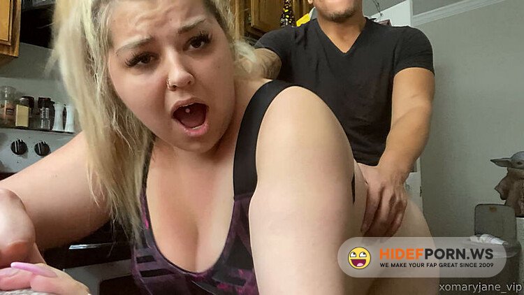 Onlyfans/ManyVids - Xomaryjane Vip  20230811 Bend Me Over The Counter After a Sweaty Workout I Need That Thick Mp4 [FullHD 1080p] - 2025
