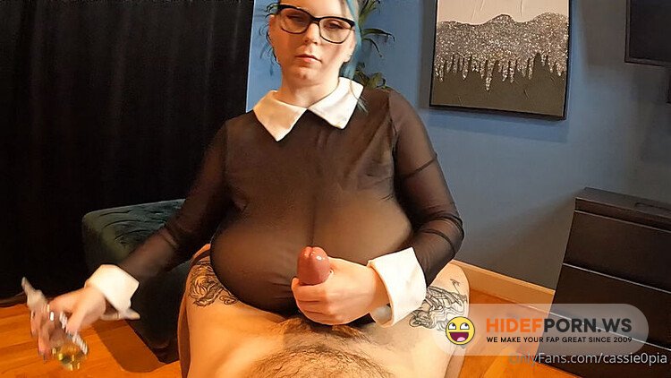Onlyfans/ManyVids - Cassie0pia  Tittyfuck Tuesday [FullHD 1080p] - 2025