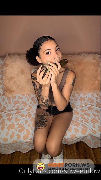 Onlyfans/ManyVids - Shweetnlow Deepthroats a Bbc Dildo 1440p [SD 1440p] - 2025