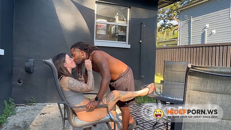 Onlyfans/ManyVids - Kasie K  BBC In The Backyard Id 6689181 [FullHD 1080p] - 2025