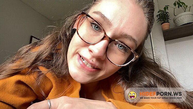 Onlyfans/ManyVids - Divinebabe  Mommy Takes Care Of Your Morning Wood [FullHD 1080p] - 2026