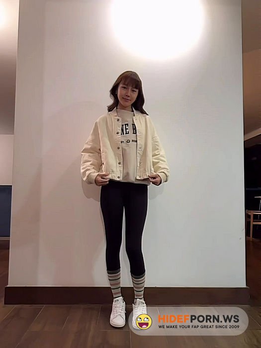 Onlyfans/ManyVids - Kkimkkimmy  20221127 I Guess a Lot Of People Are Waiting For This Outfit Massive [SD 1440p] - 2026