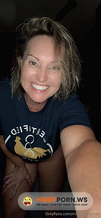 Onlyfans/ManyVids - Mrscoracoxvip  20250728 Happy Sunday Chatty Chat Boating Naked Pool Party Tan Lines And Cock [SD 1504p] - 2026