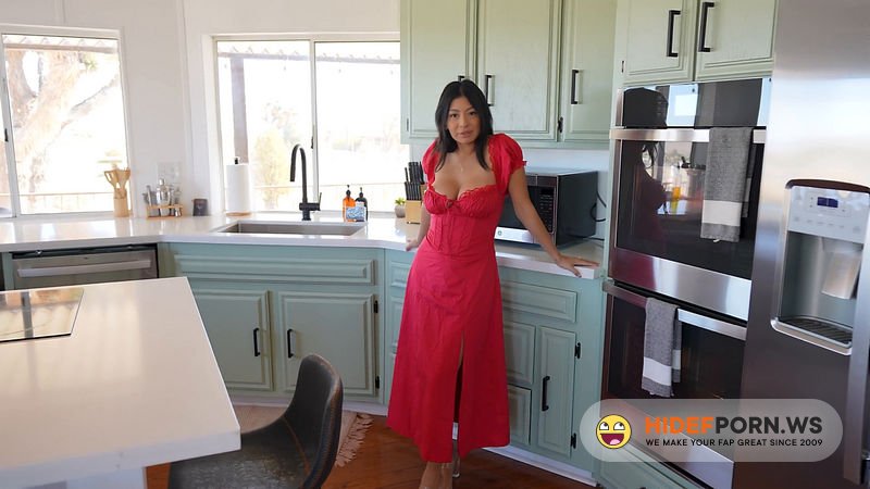 Onlyfans - My Big Titty Christian Trad Wife Sister In Law Cheats On Her Husband At Thanksgiving  Cami Strella Lev Lieben [FullHD 1080p]