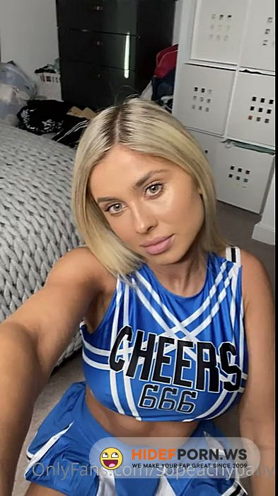 Onlyfans - Izzyrhoades Lustful Play With Her Viewer 720p [SD 720p] - 2026