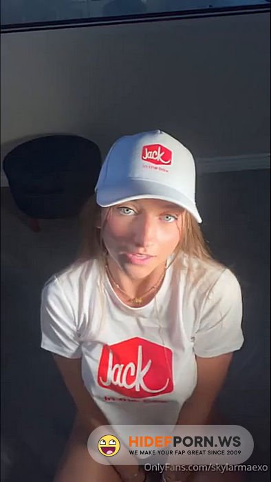 Onlyfans - Delivery Girl Skylar Mae Sucks Gets a Facial 1080p [SD 1080p] - 2026