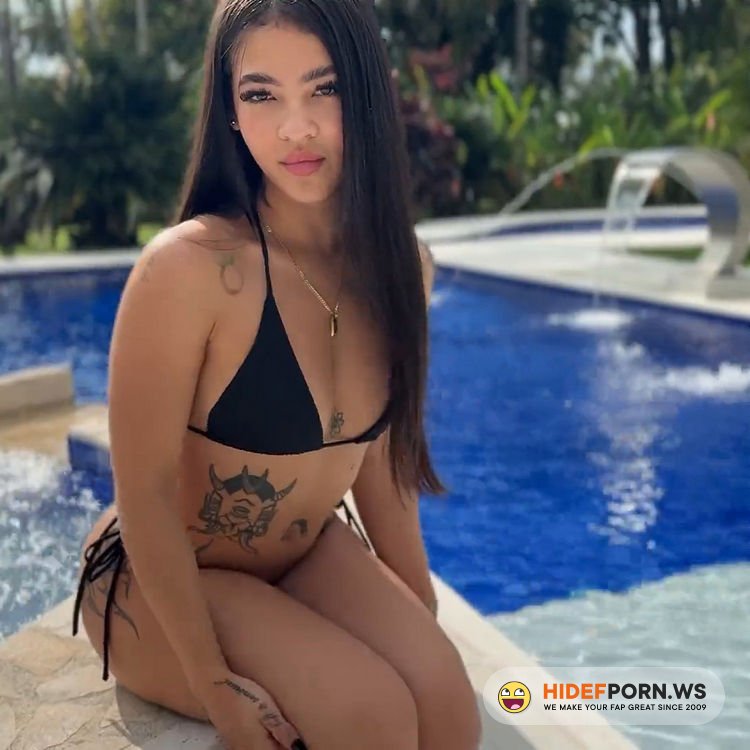 Onlyfans - Pool Day And Hard Sex With The Beautiful Colombian Teen Anna Cherry7 PovMan Films [FullHD 1080p]