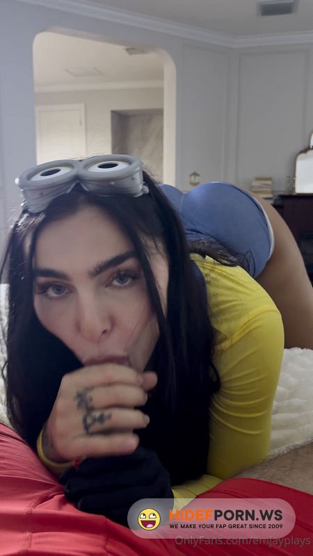 Onlyfans - Emily Rinaudo Sq398lgm [SD 1920p]