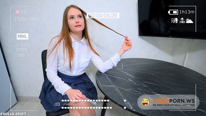 Onlyfans - The First Time a Teen College Student Got a Facial Dialogs And Backstage Emilia Shot [FullHD 1080p]