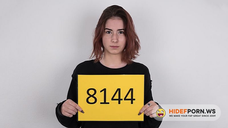 CzechCasting.com/CzechAV.com - Julie 19 Years CASTING  8144 [HD 720p]