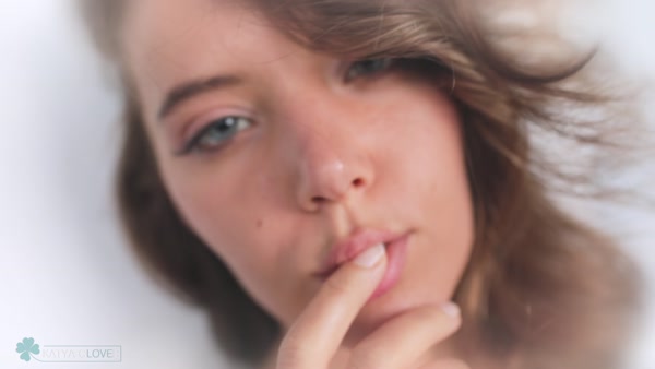[Katya-Clover.Com] Clover - Be Closer