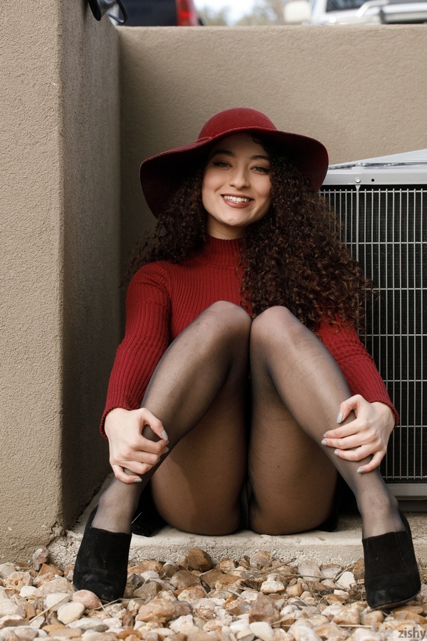 [Zishy] Lana Lovelace - Iz Too Espicy