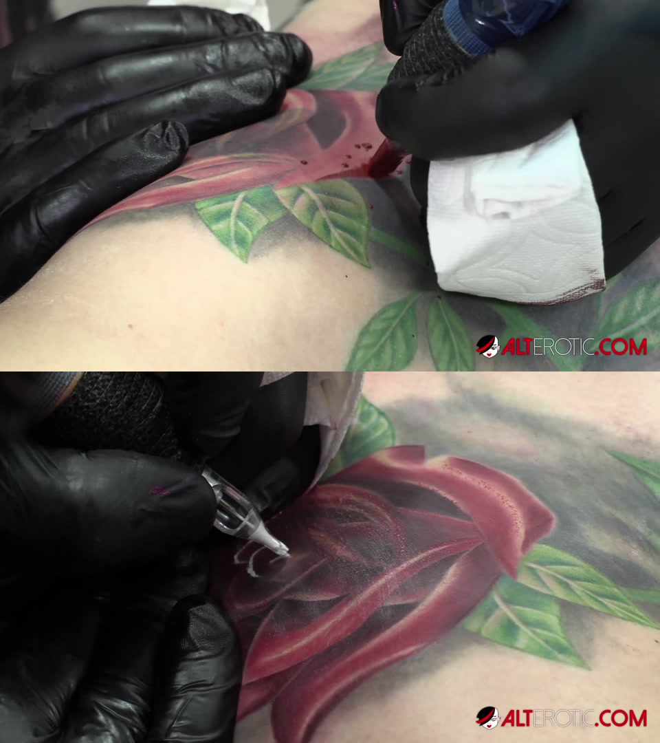 AltErotic Marie Bossette Finishes Her Rib Tattoo [UltraHD 4K 2160p]